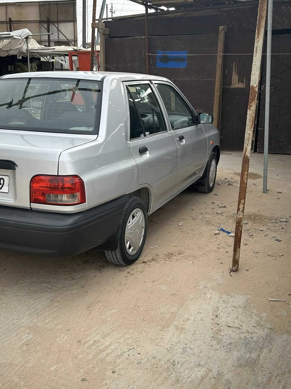 السلام عليكم للبيع سايبا مديل 2024 مكفولة كفالة عامة عدة طخة بسيطة بقبق البانزين فقط مكينة كير حدادية تخم تاير جدد باسمي مداور ثاني يوم سنوية ل 2029 مكاني كربلاء السعر 70 وبيها مجال للشراي للاستفسار ***********
