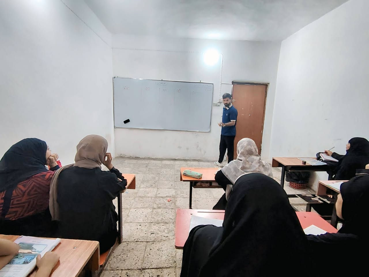 طلابنا الأعزاء 💙
 ستُقام مراجعة مركزة #مجانية قبل الامتحانات لطلبة الدوام المنتظم، وكذلك للطلبة الخارجيين والمسائيين
وتشمل المراجعة الصفوف المنتهية
(السادس الابتدائي_ الثالث المتوسط_ السادس العلمي_ والمهني) 

المراجعة مفتوحة لجميع الطلبة وليست مقتصرة على الطلبة المسجلين لدينا

معهد سومر للدورات المجانية 🌱

العنوان: 
حي العمال خلف الموارد المائية
للاستفسار يرجى التواصل معنا

***********

نتمنى لكم التوفيق والنجاح 🌸

#فريق_سوا_نكدر_التطوعي
