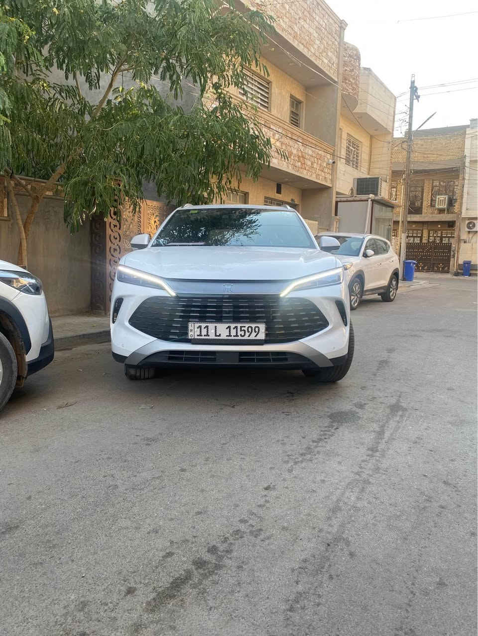سونك ال فلاكشب 
ممشى ٨٠٠٠ 
كراسي كهرباء عدد٢ مع تدفئة وتبريد
رادار امامي 
رادارات جانبية 
تدفئة مقود ومرايا جانبية
 السيارة كفالة عامة  عدى شخط بالدعامية 
السعر ٣٢ مليون 
مكان السيارة بغداد حي الجامعة
للتواصل متوفر واتس اب
***********
*********** بغداد, العراق
