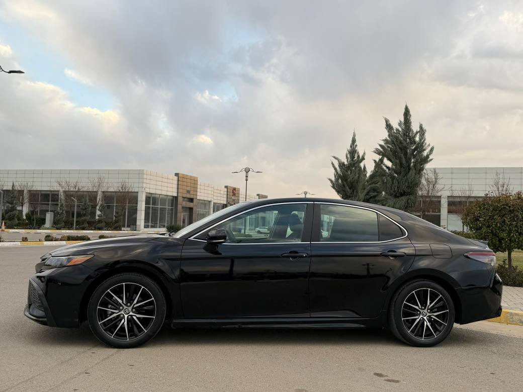 تیۆتا کامری SE مۆدێل ٢٠٢٤ گێڕو مەکینەی بەشەرت ١٣ هەزار ڕۆشتوە ڕەقەم سلێمانی بە ناوی خۆمانەوەیە تەنها دوپارچەی بۆیاخە
سعری ١٩٥ گەڵاو معامەلە  
لە سلێمانیم *********** السليمانية, العراق
