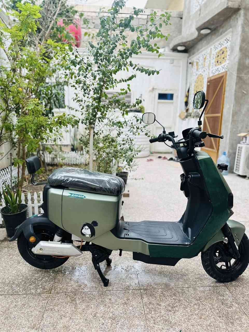 دراجة شحن للبيع 2025 في البصرة
دراجة شحن gt للبيع نضيفة 
دراجة كهربائية للبيع 
5 بطاريات ونلي الأحمر 32 امبير 
3 نمر سريعة السرعة القصوة 70 
دراجة حلوة ونضيفة 
كهربائيات كلهن شغاله 
اشاير يمنى يسرى گلوبات 
دراجة كاملة 
السعر 450 وبيهه مجال قليل للشراي 
العنوان : البصرة الأمن الداخلي
الرقم : ***********
