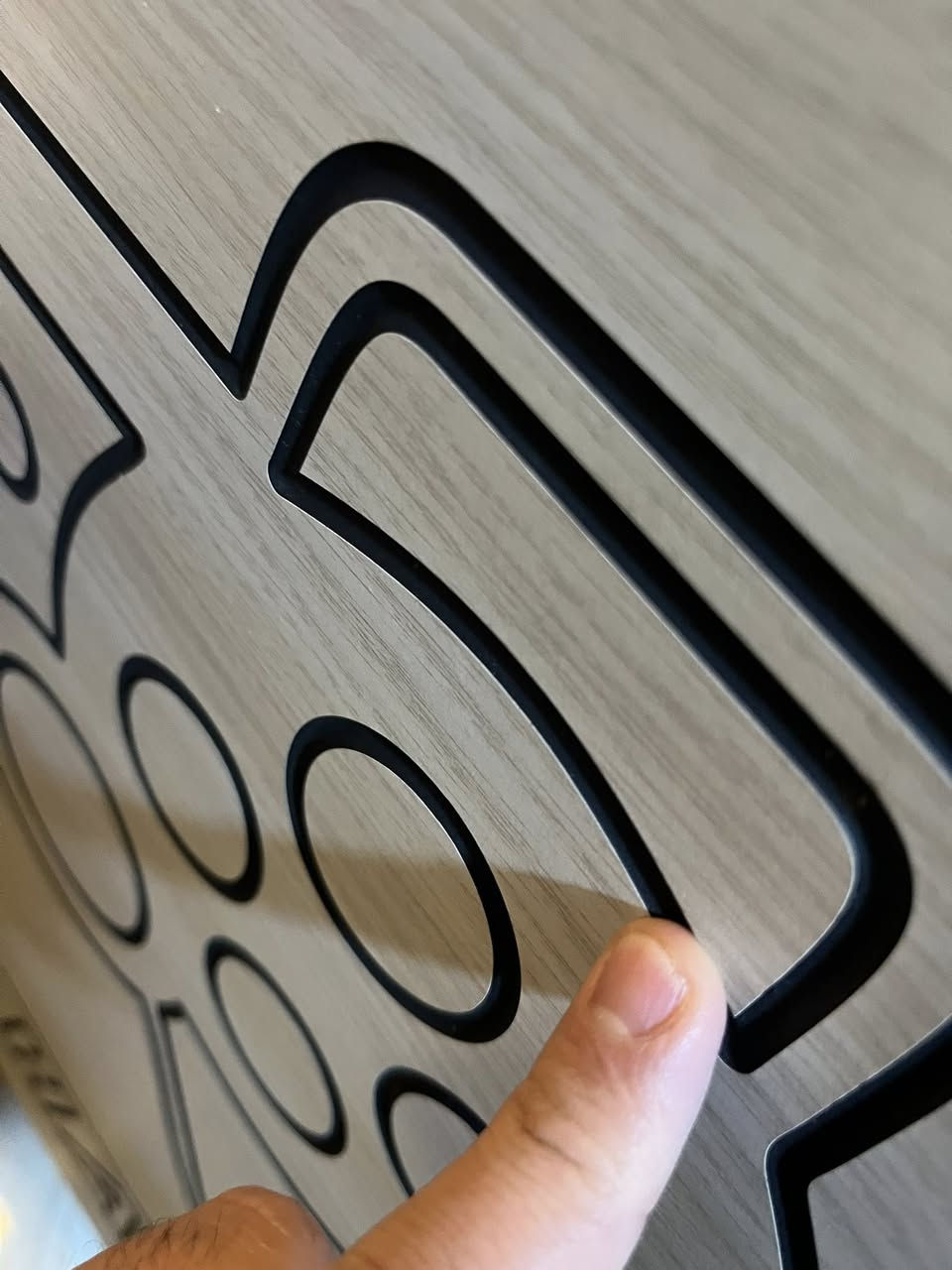 ميز كاشير مرتب وخشبه منسوب مابيه لا كسر جديد وحلو 125بيه مجال بسيط خشبه ثكيل مكان الكندي الثانية


**إذا كنت صاحب هذا الإعلان وتريد حذفه لأي سبب، رجاءا أرسل رسالة إلى الدعم الفني**