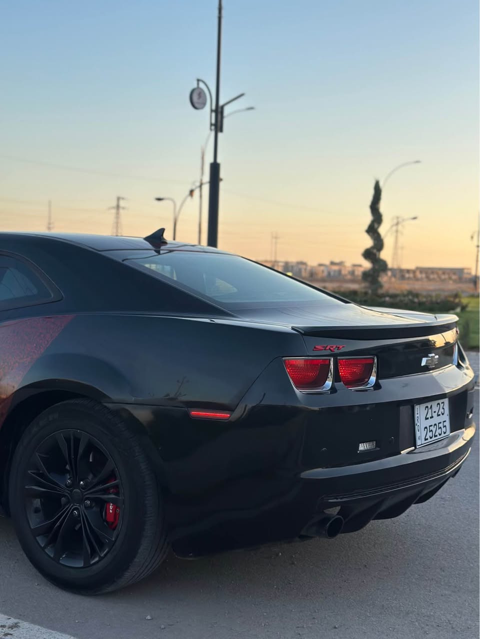 شۆفرلێت کامارۆ  2013  ساخ دوبەی 

مواسەفاتی LS فولە بەس سلاید
پێشی کامل کراوە بە ZL1 2017 
سەیارەکە ٦ پستۆنە کامل دەسک کاری کراوە بەرمەجەی ئەقلی کراوە زۆر زۆر کەم  بەنزین ئەخوات مەسروفی زۆری تیا کراوە زۆر بە قوەتە  
گێڕی ئۆتۆماتکە پادڵ شەفتی هەیە 
سالۆنسای سپۆرتی  بۆ بەسراوە 
بانسو فلنجەی Brembo لە سەرە 
سەیارەکە ساخە زۆر جوان ماوەتەوە گێڕو مەکینەو تەبریتو کارەبای بە شەرت
کۆدی بۆ کراوە
$57 گەڵاو مەعامەلە گۆڕینەوەش ئەکەم لەسەر دڵ گرتن 
سەیارەکە لە کەلارە 
*********** كالار, السليمانية
