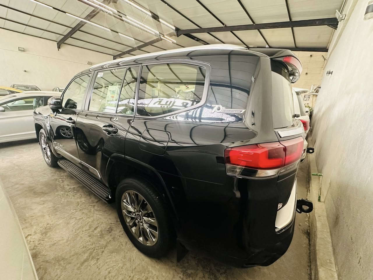 سلام عليكم لأندكروزر ٢٠٢٢GXR
ساز سبعيني تطبيق 
بدون صبغ 
ماشيه ٤٤
مكاني بغداد الكرخ 
***********
