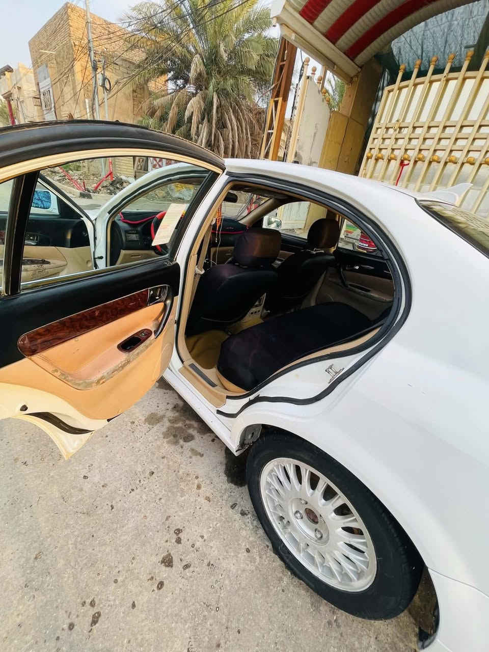 السلام عليكم
للبيع شيري استرا ٢٠١٢ 
رقم بغداد أنكليزي تحويل مضمون 

مكينة ٢٠٠٠ بلادي بيها بخار ابيعلك مكينة نص عمر تشتغل وتمشي كلشي ما بيها 

كهربائيات كلة ع ايدي ضمان 

صبغ ما بيها مجرد ضربة بصفحة العبري بالجاملغ وما مصلحة وسونارها موجود 

السيارة عظمتها حلوة وغرفتها نظيفة ما متعوبة 

السيارة مكانها بالحلة شارع ٦٠ 

سعرها ٦ مليون و٣٠٠ الف وبيها مجال 

تجي تشوفها وتفحص وبيك خير وتدلل

***********
