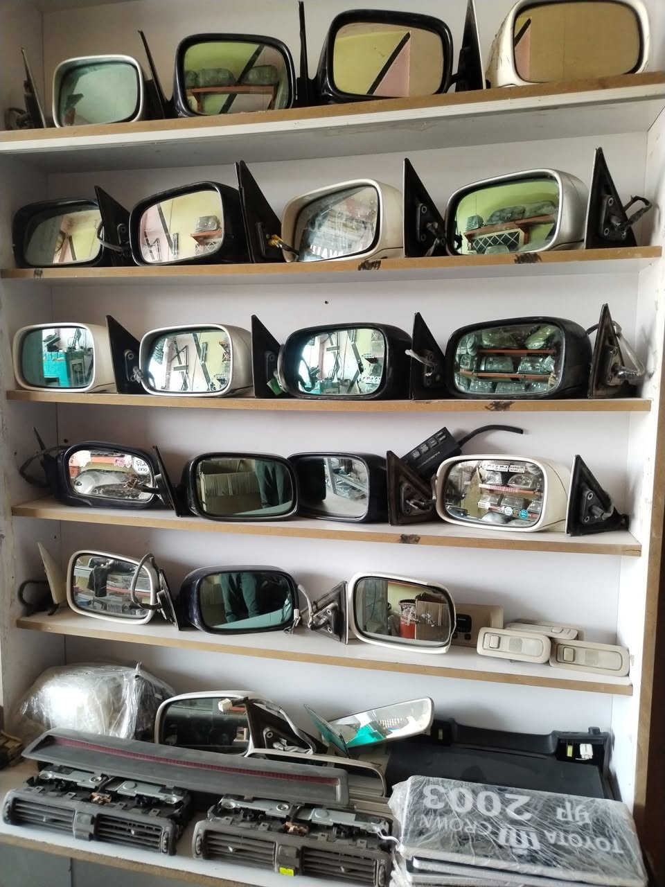 ادوات احتياطية +كماليات سيارات
 ملكة+شاهينة .ماجستة .راس الثور. 
***********
***********
كربلاء الحسينية -صناعي العطيشي
