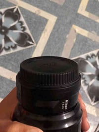 عدسه نيكون 85سكما للبيع مع ادبتر لفئه ال نيكون Z ملاحضه العدسه بدون هو...