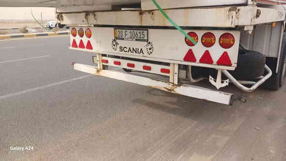 سلام وعليكم البيع عربانه شمتز وربيه محدده عبدالله جوهر ٤دناكير عربانه جديد مكفول كفاله عامه شاصي بل كرتون قطرت صبغ مابي تخم تاير حجم تاير ٣١٥/٢٢ كهربايات كله شغال بريك كله شغال جنابهه كلمل السعر ١٣٥  وبيهه مجال قليل مكان عربانه النجف الإشراف رقم الهاتف الاستفسار ***********
