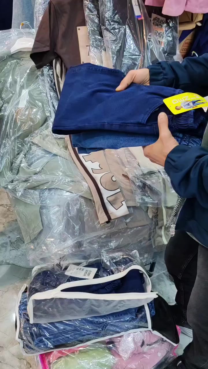 تنزيلات حرق الاسعار🔥 🔥 🔥 
بناطير وبديات اصليه
جميع القياسات متوفره
مجمع الحجامي كوت الفلاحيه شارع السوك قرب مركز الشرطه ***********
