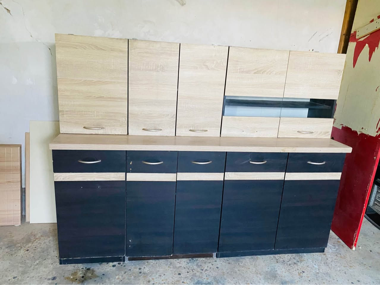 مزاد انس الوندي 

كاونتر خشب تركي مترين وسنك مترين مرمر سعر 150 الف 

للبيع والمراوس مراسله الصفحه او أتصال بالرقم التالي 

***********

عنوان بختياري اول شارع السيطره قبل خليل ابو باله خناقين, ديالى
