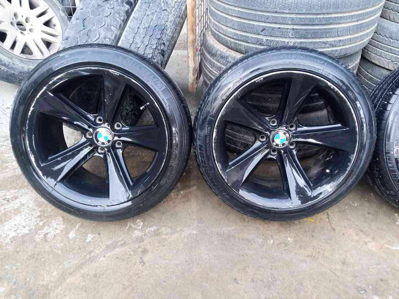 تاقم تایە ویلی هامان 18 دوو سایزی سپۆرت بەشەرت
تایەکانی لە %90 پاکن تایەکانی ئامریکیە بەشەرتی هەمو شتێک بۆ گۆرینەوە لەگەڵ هەموو ویلی دەکەم لە سلێمانیم
***********
***********
