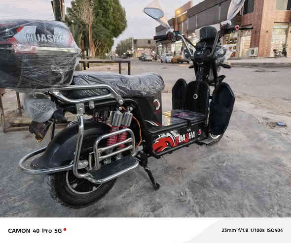 السلام عليكم
هيوشه للبيع موديل ٢٤ بطاريات تخم جديد بيها
السعر ب ٥٥٠ وبيها مجال ترهم بيع و ترهم مراوس
***********
