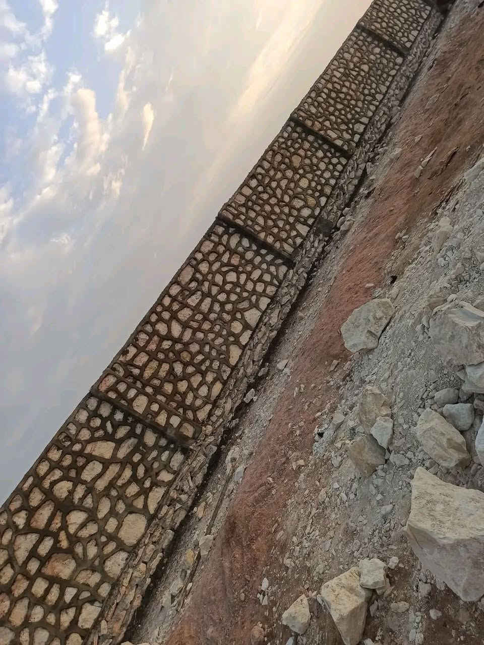 ( رأس الحكمة مخافة #الله)
#متخصص__في_بناء__الحجر__في_العراق
 #دقه العمل ♥️
واتساب اعمال 0776 440 5890 
كل مايخص بناء الحجر كرسته وعمل
بناء بيوت اسيجه تطبيك تطبيك ممرات
تغليف بحيرات شلالات
   عمل +دقه +  الموعد
 قسم الادارة
    واتساب مباشر
 للعمل الاتصال على  
***********
