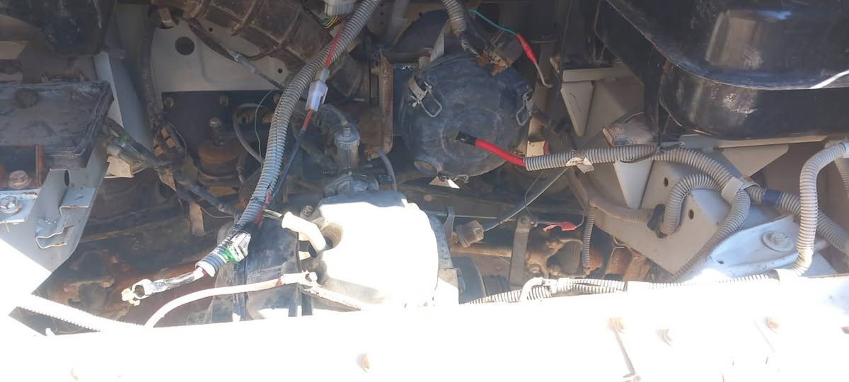 سلام عليكم تكتك بياجو اوراق اصولي نضيفه للبيع ب3 وبيه مجال بسيط شاراي واساب ***********
