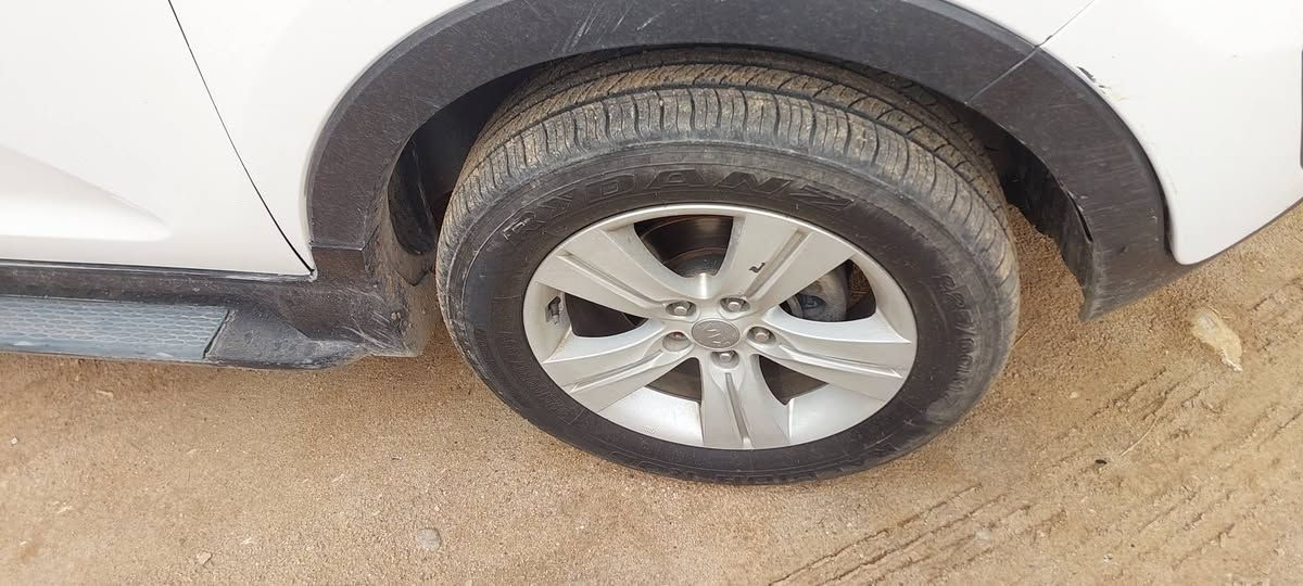 سلام عليكم كيا سبورتج ٢٠١١ فول بنو راما صبغ عام وارد خليجي السياره جاهزه رقم سليمانيه جديد 
سعر ١٠٥ ورقه وبيه مجال 
مكان واسط العزيزيه 
***********
***********
