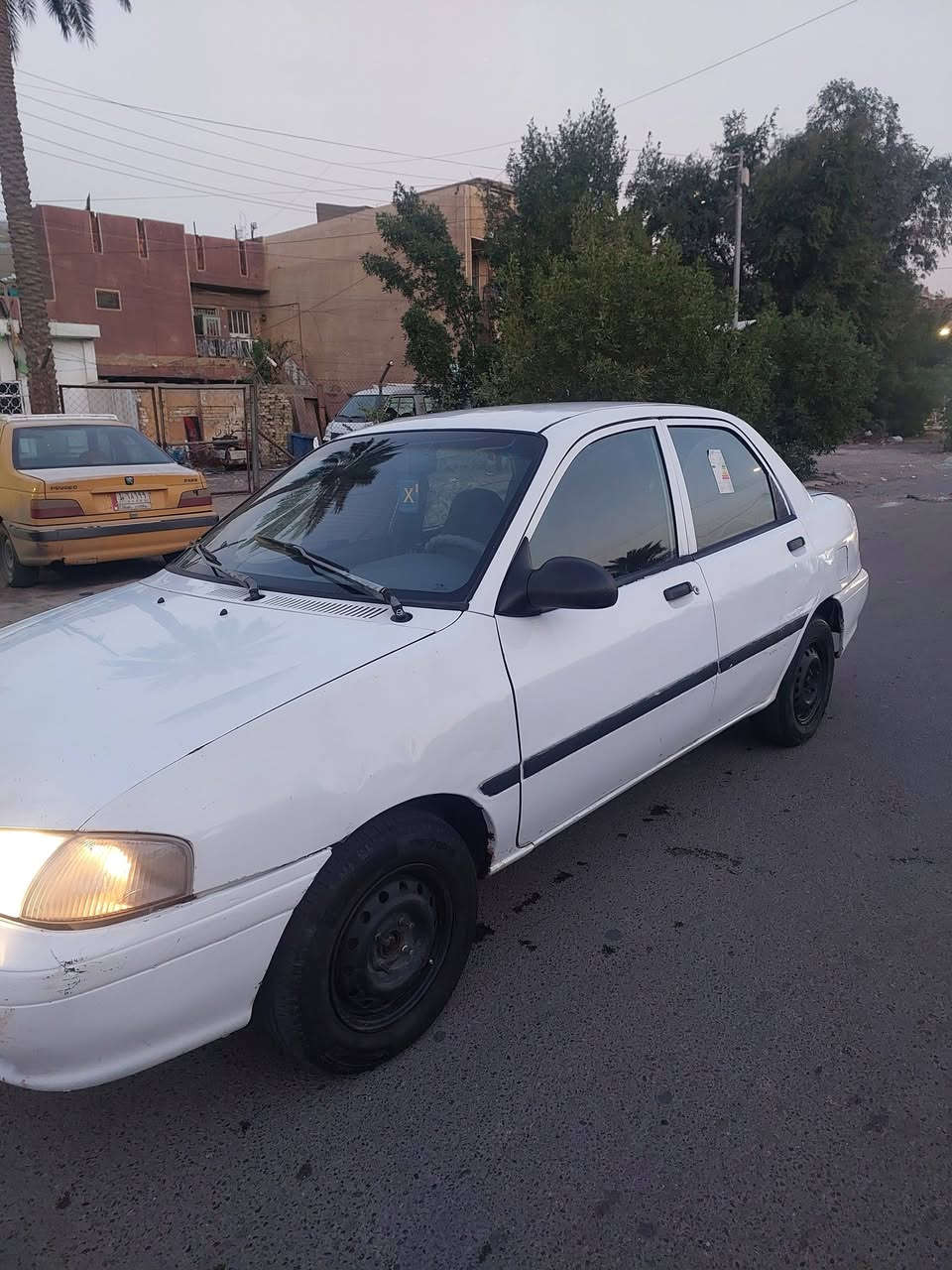 سلام عليكم كيا افيلا للبيع
داخل بلاد مال شركة 
بيهة حساسات ع بلاد بعدهن .
حساس سايد بريك .
حساس الباب .
حساس بانزين .
حساس دهن .
مضمومة جانت .
كيا . كير عادي 
لون ابيض ، 
رقم بغداد الانكليزي ب اسمي هزة قبل شكم يوم سويتهة ،
ويالة جدد ،
كهربائيات كاملة ،
محرك كير حلوات .
مكاني بغداد الشعب  ،
السعر ٣٠ وبيهة مجال للطيبين .
للاستفسار خاص موجود .


**إذا كنت صاحب هذا الإعلان وتريد حذفه لأي سبب، رجاءا أرسل رسالة إلى الدعم الفني**