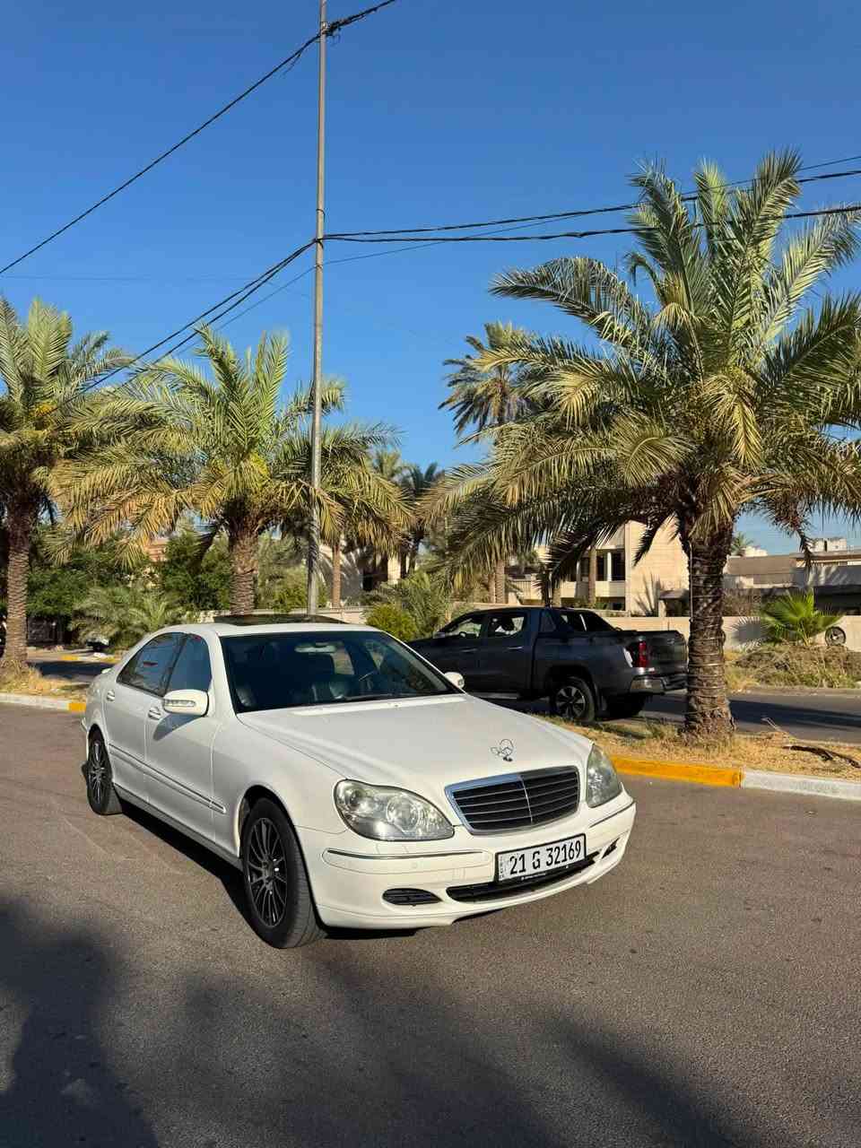 Mercedes-Benz S550 2003

-------------------------------------
#السعر : 138$ وبيه مجال بسيط
‏
#رقم الهاتف :***********

#رقم السيارة :سليمانية

#مكان السيارة :بغداد/السيدية
-------------------------------------
سلام عليكم 
للبيع  مرسيدس غواصة موديل2003 اصل حجم550 باب طويل فول مواصفات سيارة رقم سليمانية مكفولة من الضربة 
تفاصيل👇🏻👇🏻
1_ بصمة⁩
2_محرك8v+كير مكفولات ⁦⚔️⁩
3_تبريد 3 قطع خلفي منفصل ❄️⁩
4_كروز سرعة🔒 
5_ سلايت ⚔️
7_ شاشة كبيرة 
8_ مري قلاب مع البك 
9_دبل جام 
10_انارة ترحيب💡 خارجية وداخلية ⁦⚔️⁩
11_شاشة اعطال💬
12_داخل جلد اسود كهرباء ⁦⚔️⁩
13_لايت زنون 
14_ مري شفط
15_  كشنات خلفية كهرباء
16_ ايرباكات سليمة 
17_ويل  18 تو سايز AMG ⚔️⁩
18_سستم صوت BOSS 
19_عليها كزرز برابوس اصل❌❌
20_حساس مطر💦
21_هزة وفحص جدد
22_كشنات هيترات🔥 
23_لايت اوتو   ⚔️
24_ وضعيات قيادة سبورت وعادي واوتو🔥
25_بردة خلفية كهرباء 
26_حساسات 
27_فتحة سقف 
28_جوبلس تخم جدد 

 
-------------------------------------
