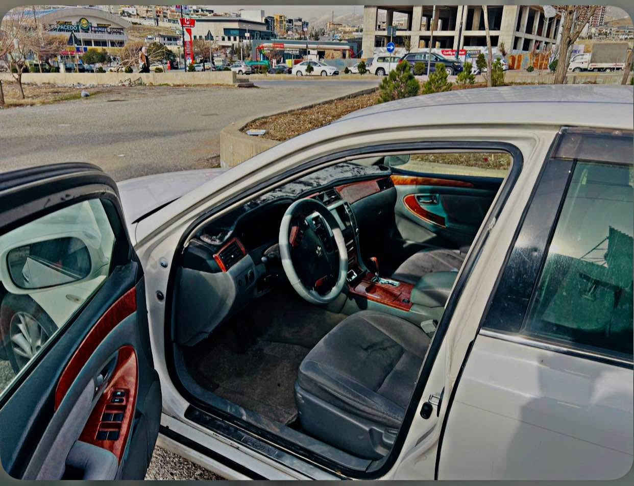 شاهينه ٢٠٠٥ مووس 
 سعري قفلي (٥٣ ) گه لا يه 
گێر و مه كينه بجووك  زؤر كه م بانزين 
ئه خوات  گێر و مه كينه و ته بريدو كاره باي و هه موو گياني به شه رت 
كؤدي بؤ كراوه
*********** السليمانية, العراق
