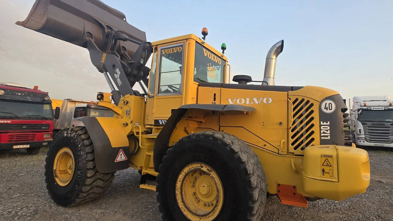 للبيع - بۆ فرۆشتن رەقم سلیمانیە
———————
شوفل : VOLVO
حجم : L120E
موديل : 2003
مکان   :اربیل قضا ٕخبات معرض باران
—————————
بۆ زانیاری زیاتر پەیوەندی بکەن بەم ژمارە تەلەفۆنە 

***********
***********
