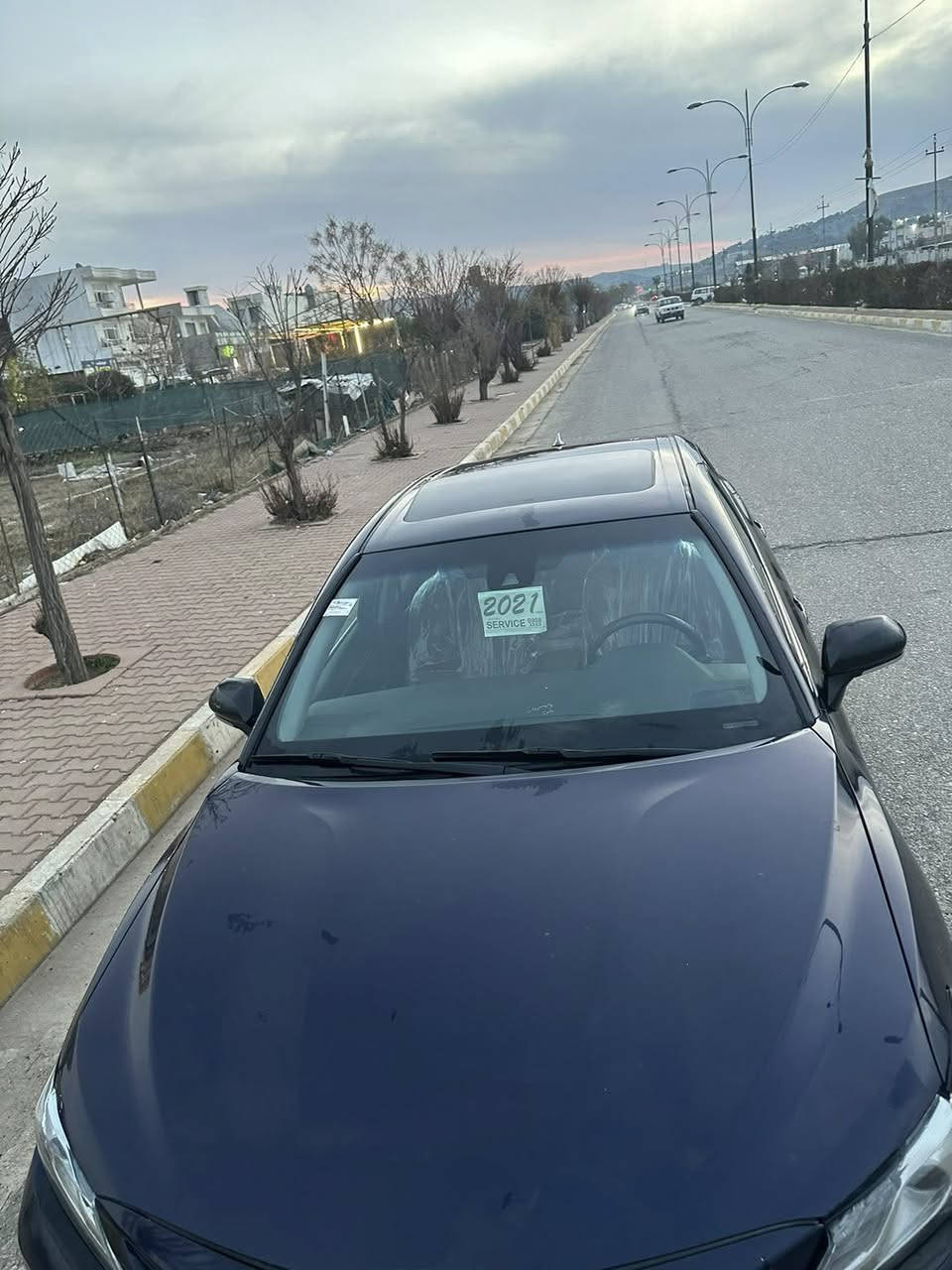 ئه د مين
كامري 2021دووبه ي ساخ ساخ 
فول فول قه پات 
3پارچه ي بؤياخه  گيرو مه كينه به شه رت 
30هه زار رؤيشتوه  كوشن هيته ر جلد ته بريد سارد و گه رم  ده عام ليدراو نييه 
سعري 95مه جالي برايانه
***********
***********
شوين چمچه مال
