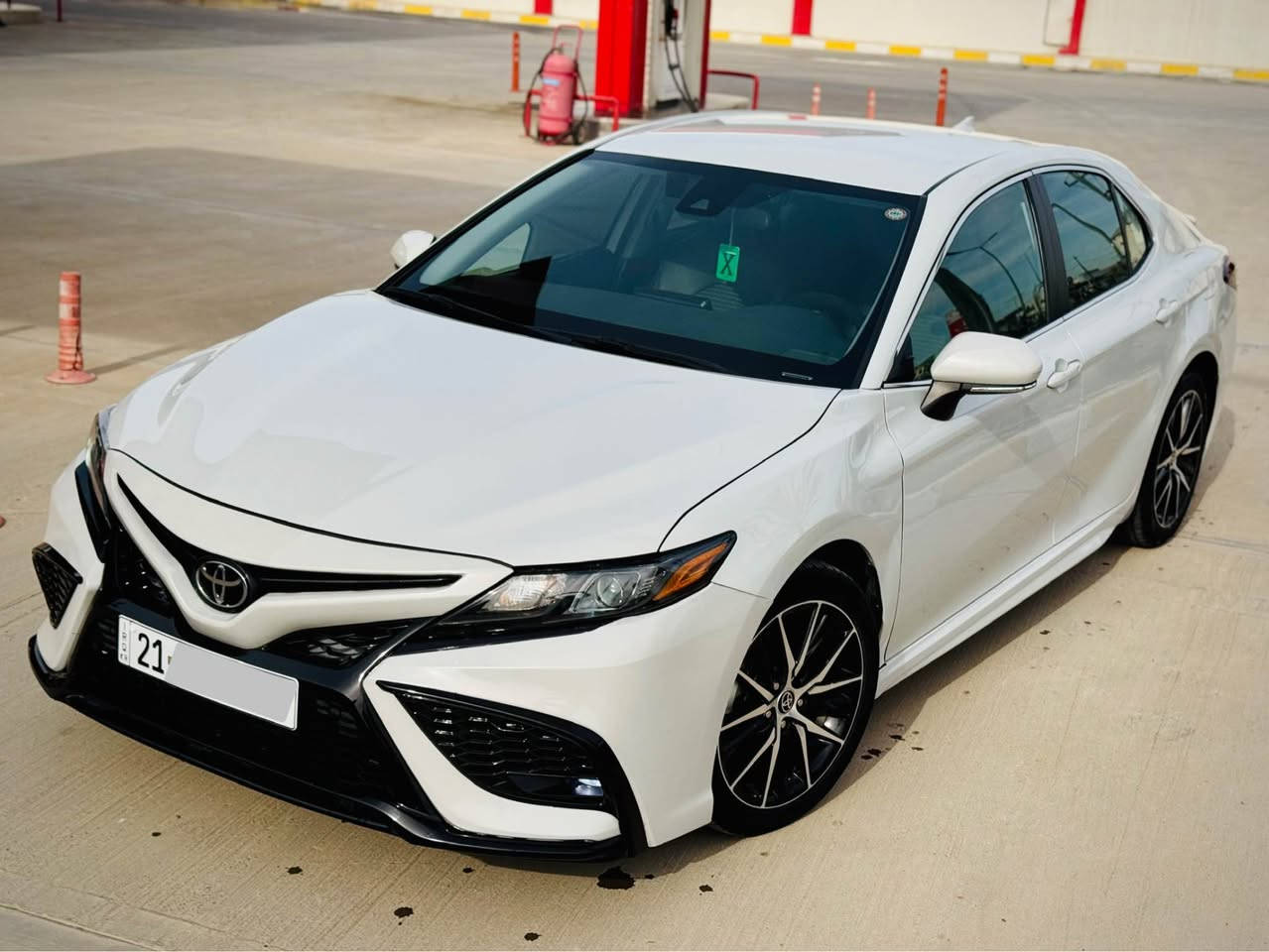 السلام وعليكم 
تويوتا كامري  موديل 2023 سموك  
سنوية بسمي تريد تحويل وكالة  بشرط  
وارد امريكي مواصفات  se 
• 75 ماشية 
•تخم صدر امامية تايرات كله بشرط 
•رقم وسنوية وژينكه كله جديد 
•شرط تحويل وكالة 
•مابي صرف ربع دينار 
•سيارة كلين مابي نقطه صبغ 
•سعر  215$ وبي مجال قليل للطيبين 
•عنوان السيارة كركوك 
•رقم موبايل *********** كركوك, العراق
