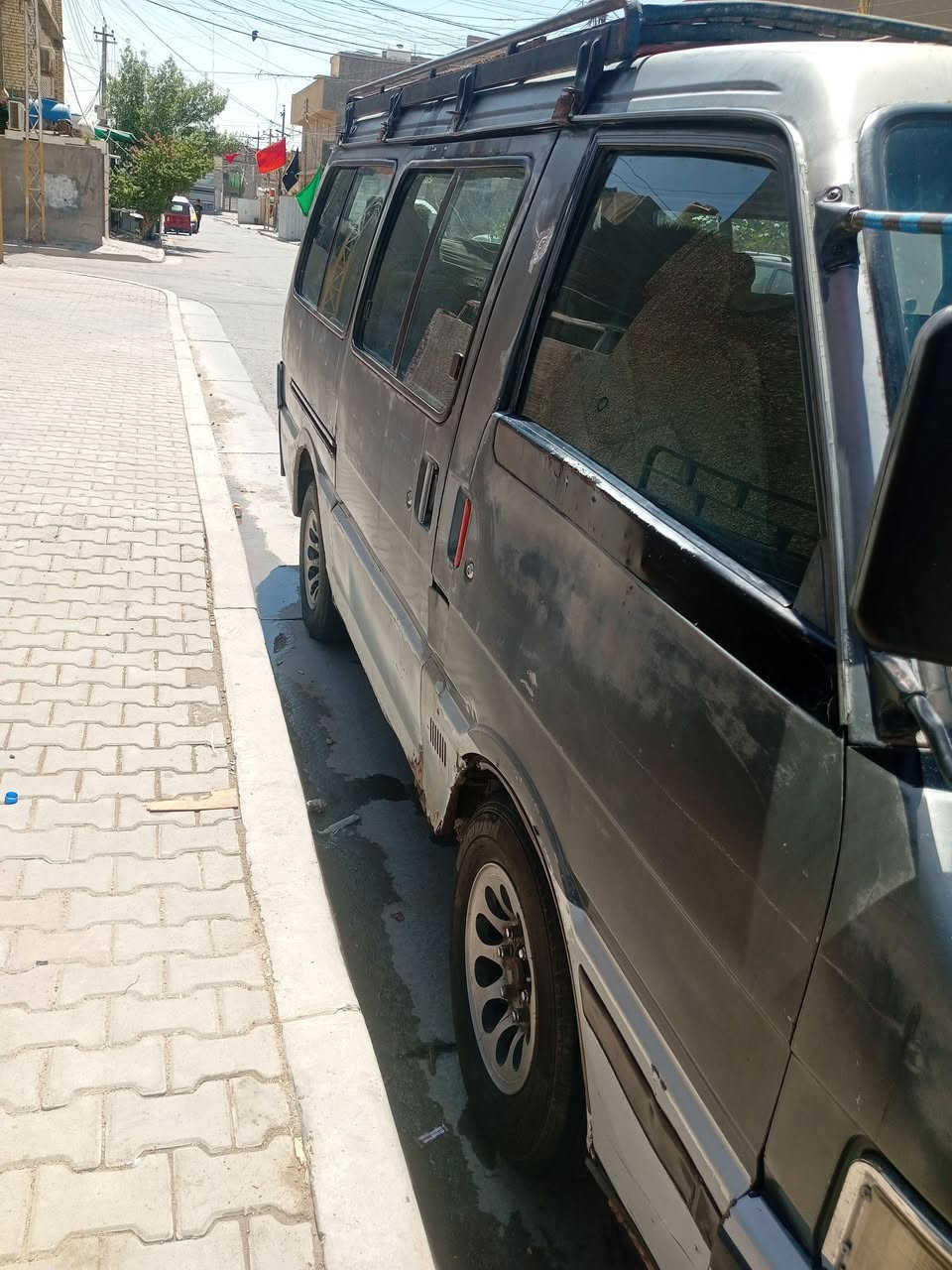 كيا بستا للبيع موديل 94 مكينه وكير  واكسن وشواصي مكفولات ب 24 وبيها مجال مصفره هيئه وغرامات ***********
