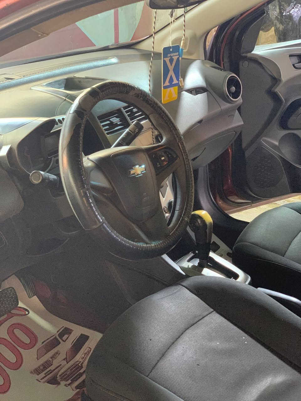 هاي سيارتي شوفر سونك 2012 اريد مراوس بفورتي *********** سيارتي بيها ضربه بين لبابين ماواصله للتكمه
