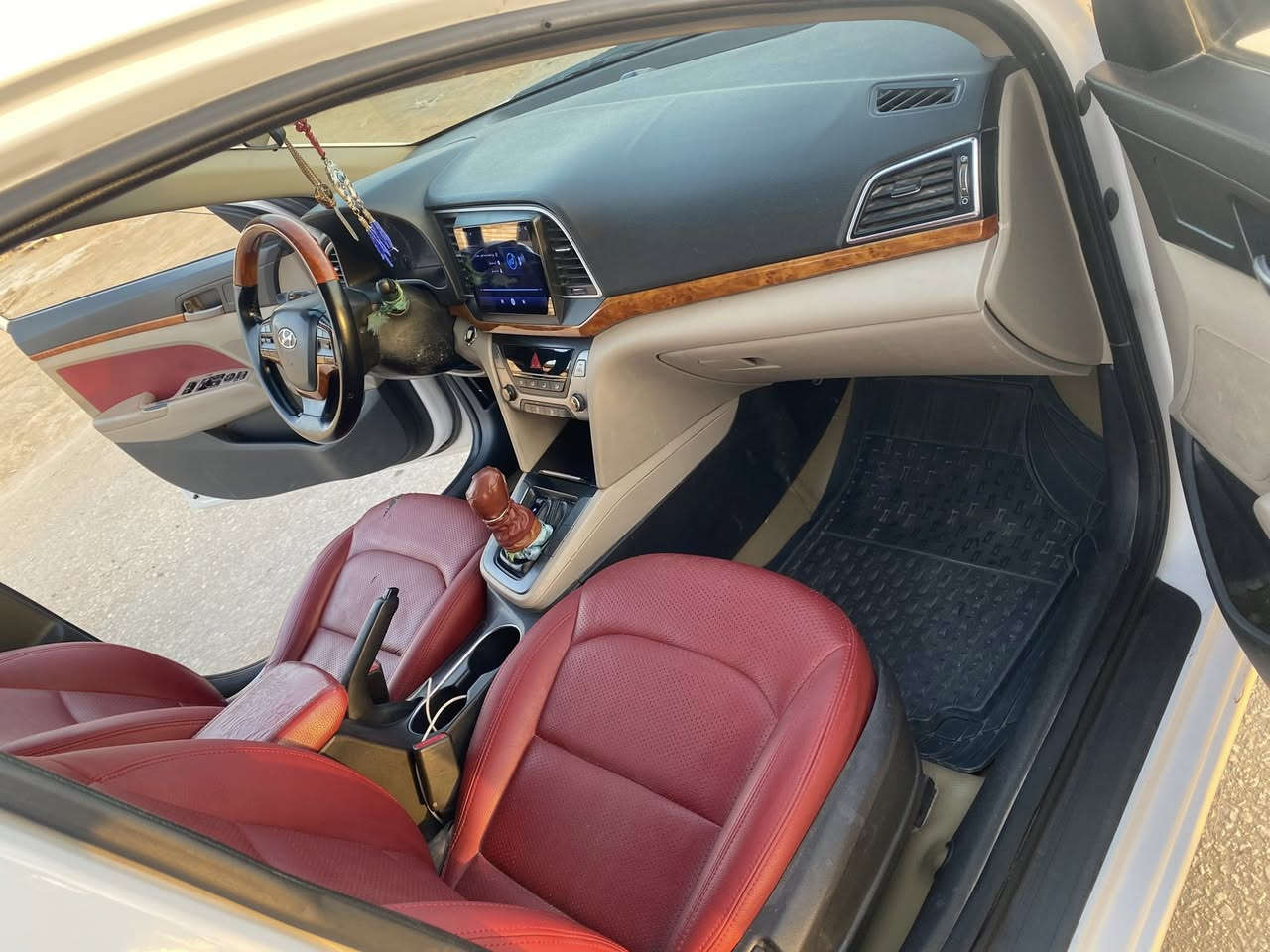 سلام عليكم النتر 18خليجي مكينه لفين دوش  بصمه فول ***********
