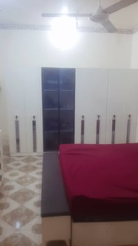 لبيع جدا 10قطع 07724079939