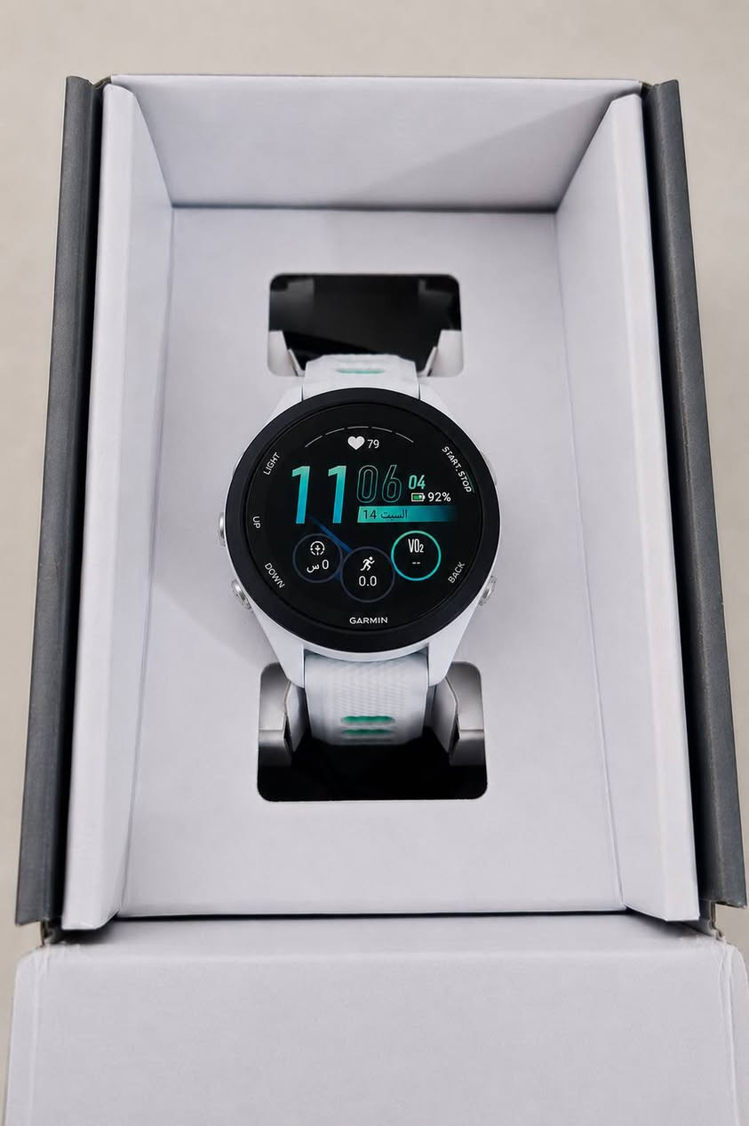 يالله
توفر 
الساعة الاحترافية ⌚️ Garmin Forerunner 265

الحالة : شبه جديد 🟢
مدة الاستخدام قليلة جداً 
نظافة 100%

السعر :425الف شامل التوصيل 🚚

#للحجز خاص📩 او واتساب ***********📞

مميزات الساعة /

🔹 شاشة AMOLED ملونة بقياس 1.1 إنچ
🔹 GPS متعدد الترددات Multi-Band GPS بدقة عالية 🛰️
🔹 بطارية تصل حتى 15 يوم بالاستخدام العادي
🔹 حتى 24 ساعة بوضع GPS 🔋
🔹 قياس نبض القلب + Pulse Ox لقياس الأوكسجين ❤️
🔹 تتبع النوم + HRV + مستوى التوتر والطاقة
🔹 Training Readiness لمعرفة جاهزيتك للتمرين 💪
🔹 Daily Suggested Workouts واقتراحات تدريب ذكية
🔹 Running Dynamics وتحليل احترافي للجري 🏃
🔹 يدعم الجري، الدراجة، السباحة، الترايثلون وغيرها 🚴‍♂️
🔹 مقاومة ماء 5ATM 🌊
🔹 ذاكرة داخلية للموسيقى بدون هاتف 🎵
🔹 يدعم Spotify و Deezer و Amazon Music
🔹 إشعارات المكالمات والرسائل من الهاتف 📱
🔹 Garmin Pay للدفع الإلكتروني
🔹 Wi-Fi + Bluetooth + ANT

#للحجز خاص📩 او واتساب ***********📞

متوفر توصيل لجميع محافظات العراق خلال 24 ساعة🚚
