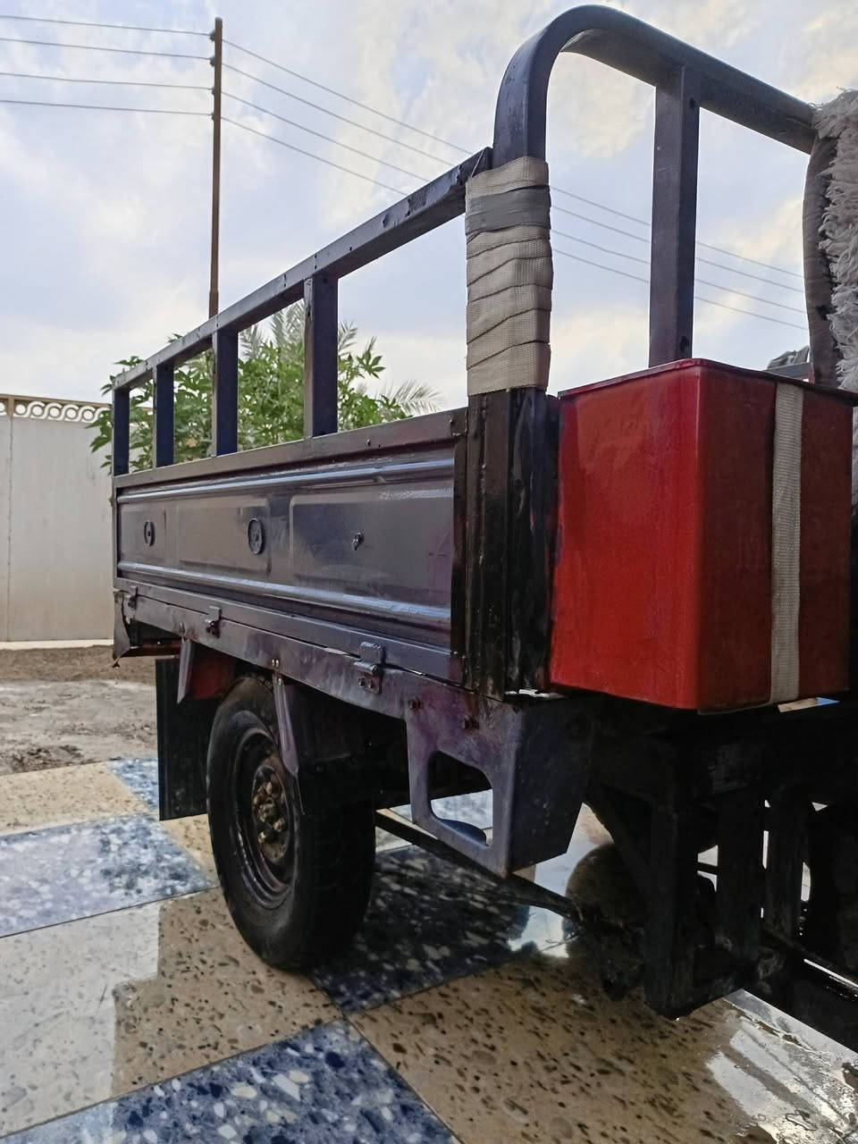 سلام عليكم ستوته للبيع امتيار اوراق اصولي محرك نضيف كهربايات شغاله البدي نضيف مابي اخياس ستوته حلوه ونضيفه السعر 900 وبيهاا مجال مكاني بني منصور قضاء الصادق رقم التصال ***********
