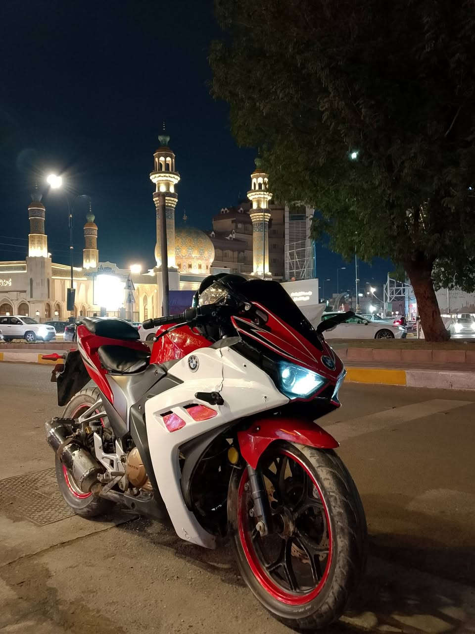 سلام عليكم دراجه مرقمه تحويل ثاني يوم ،rr200 صالنصه رياضي السعر 2500الف مكينه250sمكان بغداد الكاظميه رقم ***********
