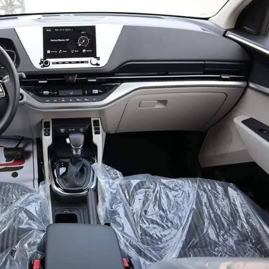 كيا كارينز رقم اربيل خليجي موديل ٢٠٢٣ كفالة عامة فول مواصفات مقاعد عدد ٧ متصل تبريد لمس تحكمات ستيرن اشاير مري جانبية كشافات أمامي إضاءة ليد تبريد ثلاث قطع كشنات جلد ومخمل محرك ١٥٠٠ دبل نوزل كير ٨ سرعات شاشة وكاميرا بلوتوث وحاكية بصمة تشغيل عن بعد وبصمة أبواب وسلايد فتحة سقف ويل كب ماشية ٦٦٠٠٠ كم السعر النهائي قفل ١٧٥ ورقة دولار أمريكي اتصل على الرقم ***********
السيارة مكفولة وخالية من الضربة والصبغ والبارد
