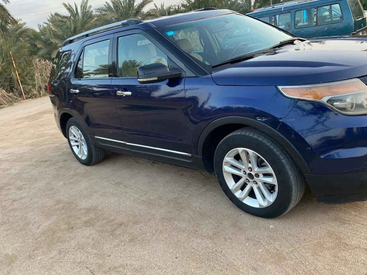 سلام عليكم فورد اكسبلور 2011 لبيع سعر 130وبيها مجال (***********)/(***********)
