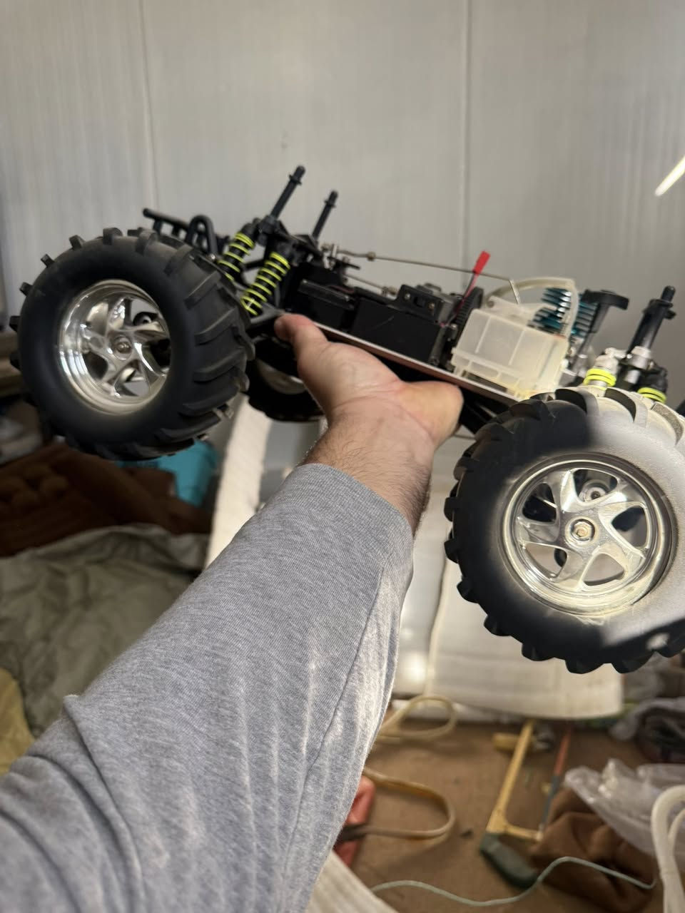 سياره نايترو حجم كبير جديد لوك كامل غراز
سعر ٢٥٠ دلار


**إذا كنت صاحب هذا الإعلان وتريد حذفه لأي سبب، رجاءا أرسل رسالة إلى الدعم الفني**