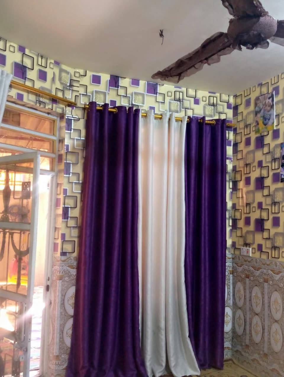 مساحة 120
زراعي سند 25
طابق واحد كامل خدمات
***********
