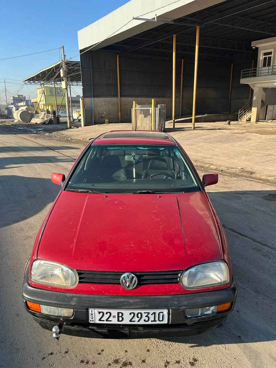 ‏سلام عليكم Golf 93 موديل
￼ سيارة حيل حيل ‏￼ داخل محرك كير كلش نظيف اثنين جما توماتيك سلايد تبريد فول مواصفات بس مشكلة الصبغ ***********￼
