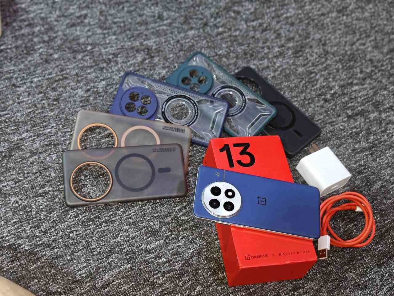 وان بلص 13 نسخة صينية عالمي ضمان تحديث ذاكرة 512 عشوائية 16+12 معالج 8 اليت شحن 100 واط تشغيل جميع الالعاب على اعلى دقة كامرة غنية عن التعريف
السعر 850 الف
العنوان البصرة
للاستفسار ***********
