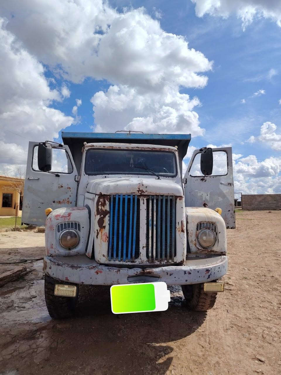 سلام عليكم سكانيه لبيع 111//***********
