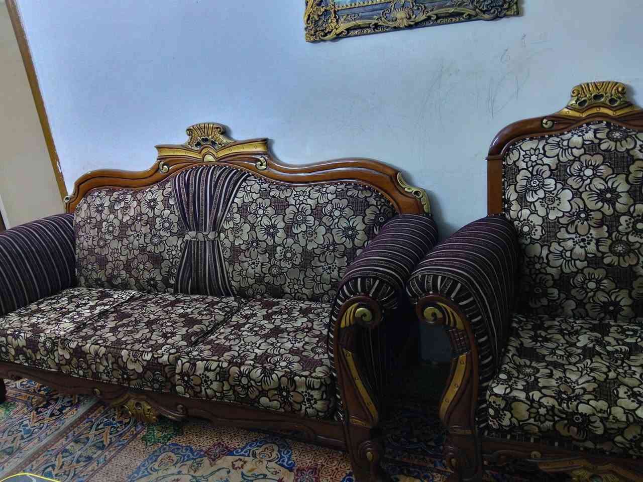 السلام عليكم تخم زان تركي للبيع 10 مقاعد السعر 300
حي القاهرة قرب جامع النداء ***********
