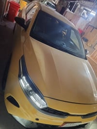 للبيع سيارة فورتي ٢٠٢٣وارد أمريكي حادث جاملغ وبنيد مكينه ٢٠٠٠دوش كير  ...