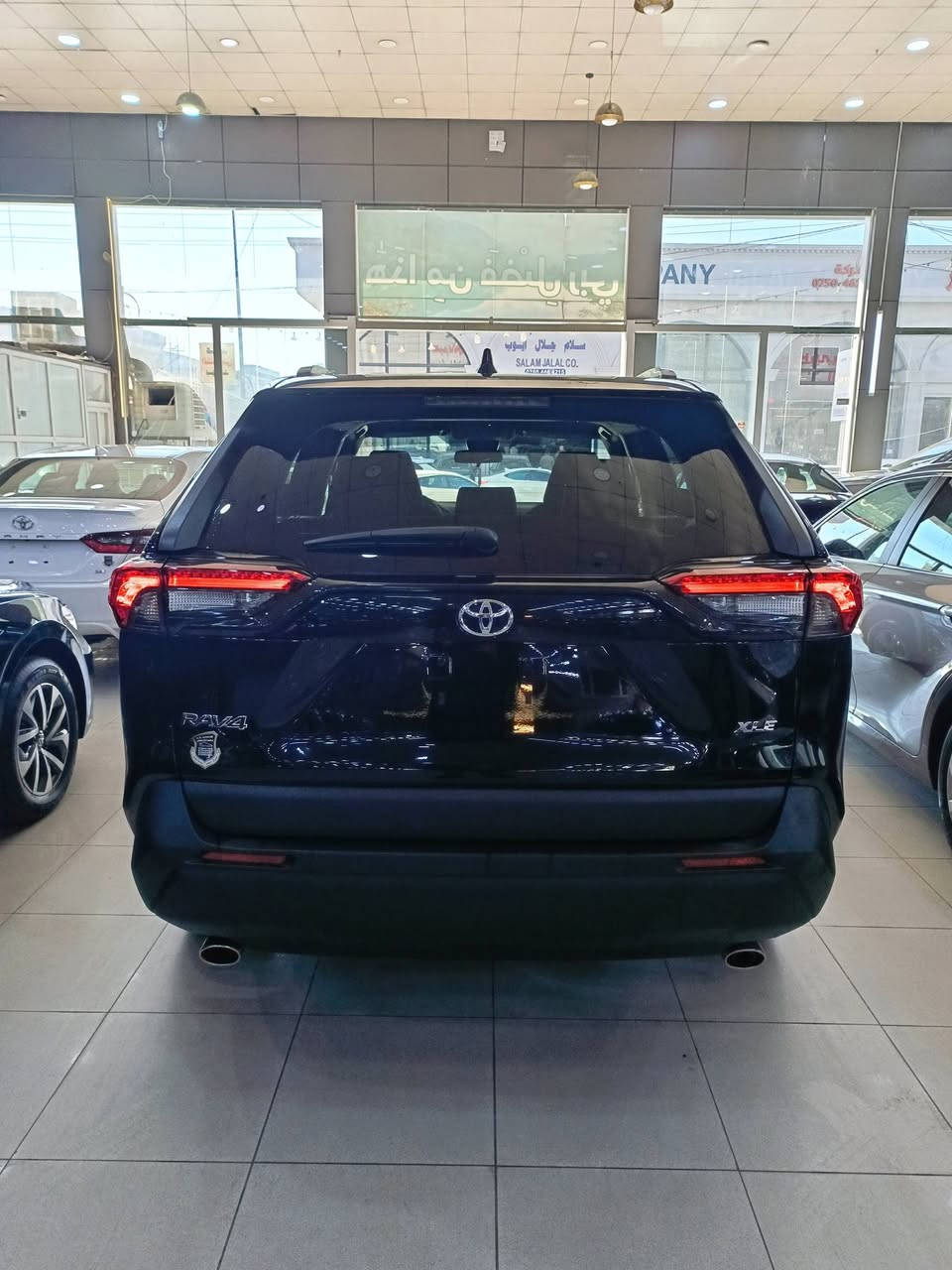 TOYOTA RAV4, XLE 2024
الون اسود
 السيارة بابين صبغ بدون دواخل بدون ارباك
السيارة ماشيه : 3500 mil
حجم المحرك 4 سلندر (2.5L)
مواصفات XLE :
شاشة 
بصمة ابواب
نظام سماعات JBL
تبريد قطعتين
رادار أمامي
تحديد مسار
رادار جانبي (نقاط عمياء)
رادار خلفي
اوتو ستارت (Auto start)
اوتو ستوب(Auto Stop)
هاند بريك بصمة
اوتو هولد(Auto Hold)
تحكم وضعيات القيادة ECO,NORMAL,SPORT
مانع انزلاق+ABS
حساسات خلفية+كاميرا
تحكمات استيرن
اشاير بالمري 
لايتات زينون و عدسه 
تبريد قطعتين 
وبقية مواصفات XLE المعروف

مكان اربيل 

تفاصيل اكثر اتصل رقم 

اسياسيل+واتساب _***********
