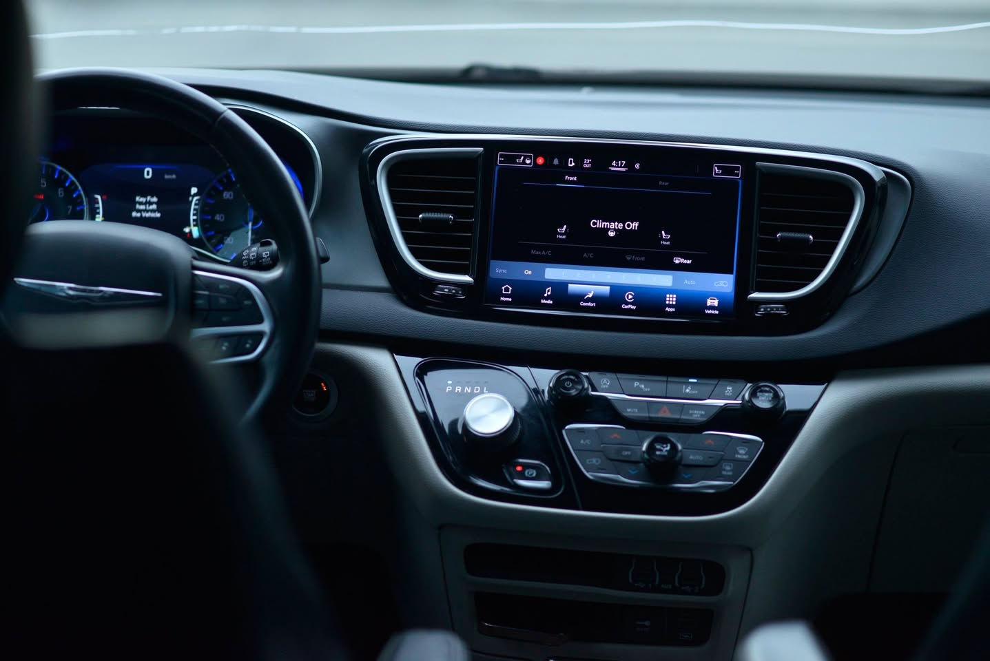 السلام عليكم باسفكا 22 رقم اربيل باسمي حادث السياره دعاميه اماميه وقبغ الصندوق كلير امريكا بدون ايرباك محرك وكير وتبريد و كهربائيات كفاله سبير اصلي باسفكا كامل بلادي تخم تاير جديد كتاب تظليل من مرور اربيل سعر 230ورقه  رقم هاتف *********** بغداد المنصور
