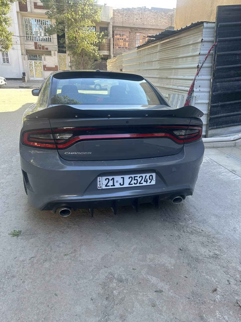 جارجر ٢٠١٧ sxt
6 سلندر مكينه ٣٦٠٠
فول مواصفات 

سلايد
جلد 
شاشه كبيره 
كاميرا دواره
ويل 20

حادث جدا بسيط
بنيد محدث جيتي

ماشيه 61 ميل

 والسونار مرفقه 

السعر 203

مكان السياره بغداد الدوره للتواصل واتساب واتصال ***********
