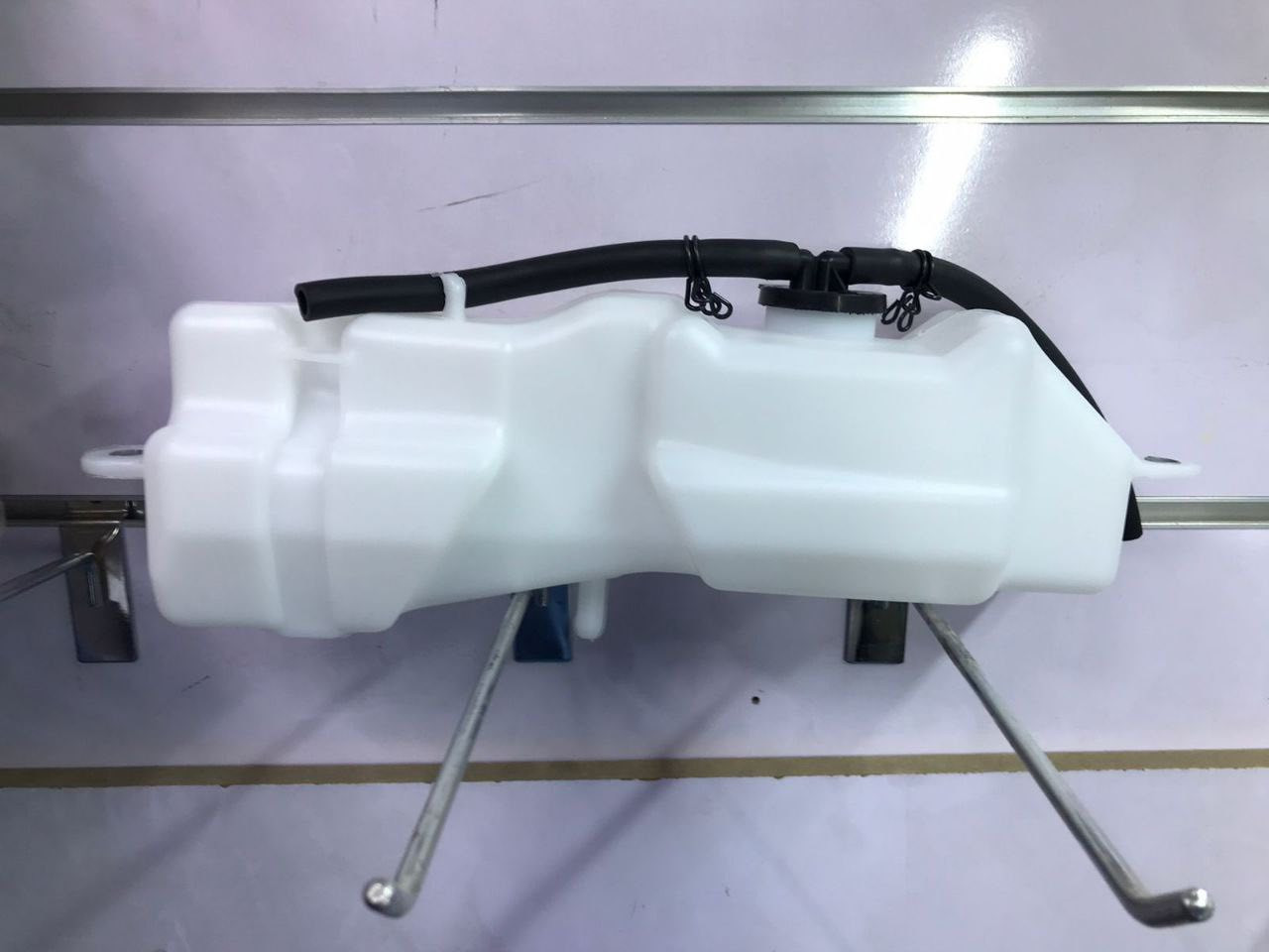 السلام عليكم 
تعلن شركة الزهراء 
عن توفر ادوات كامري 2007 / 2011 
دعاميه امامي 
دعاميه خلفي 
فول لايت 
بك لايت 
بطاين جاملغ امامي 
بطاين جاملغ خلفي 
راديتر ماء 
حاضنه مروحه 
شريط إستيرين 
درع محرك 
بروجكتر 
بغداد السنك مجمع مينا  
للاستفسار مراسله الصفحه 
او الاتصال *********** 
يتوفر توصيل للجميع المحافظات
