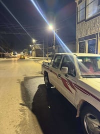 هايلوكس • ٢٠٠٠ • مكينة نضيفه