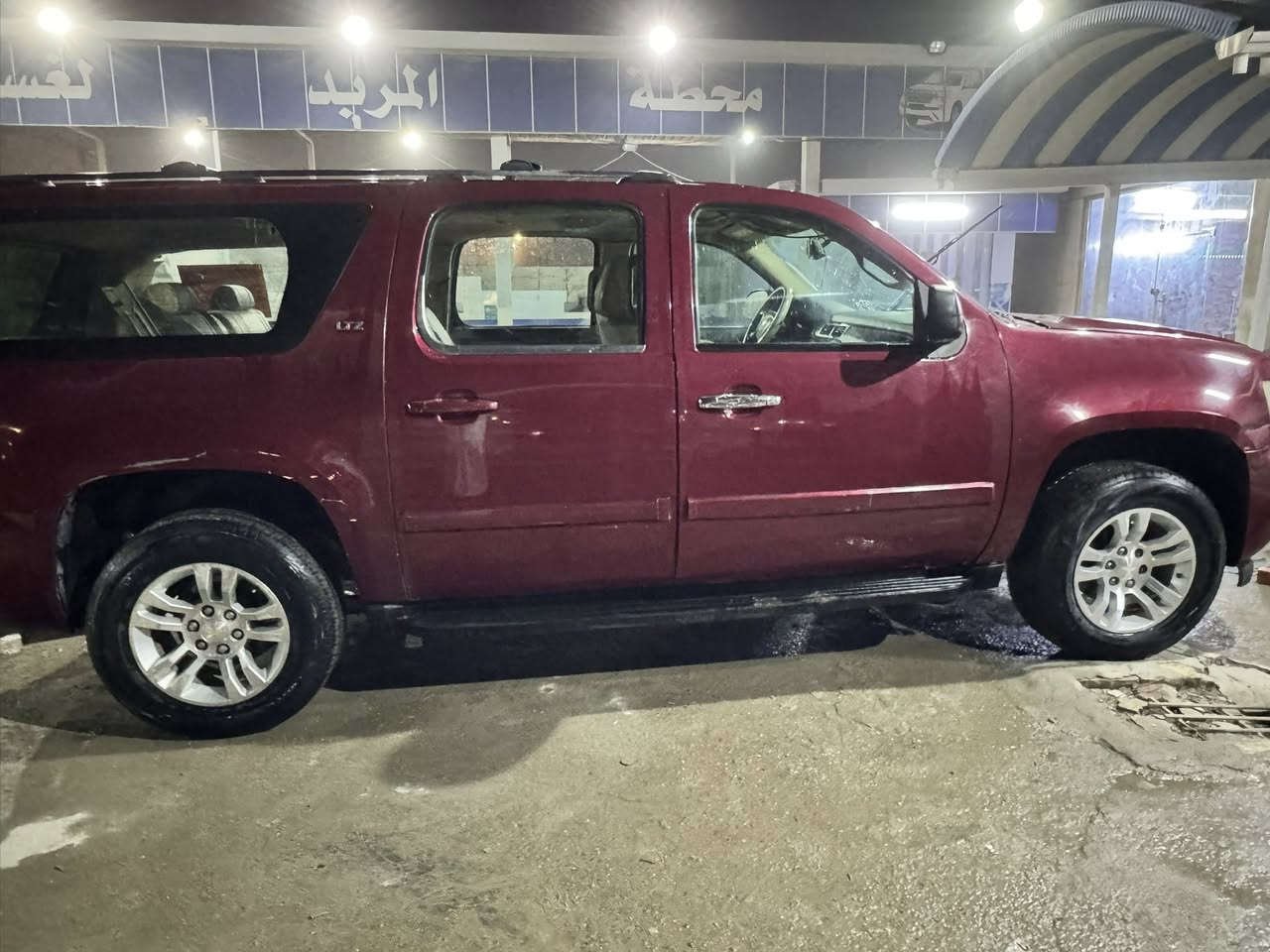 السلام عليكم اخوان تاهو LTz موديل 2011 سياره حلوه وجاهزه اصويلاتها رقم بصره سياره حره بسمي بيها 3قطع صبغ ويرادلها شوي ترتيبات سياره نضيفه مكينه كير حدايده كهربائيات الشراي يتصل ويدلل ***********
