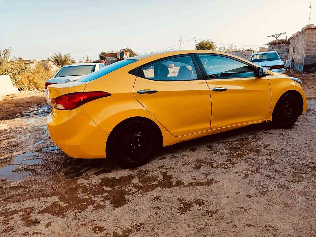 الانترى امريكي 13 محركها بي بخار
حادثها باب العبري تبديل والثاني بي بارد السعر 94 وبيها مجال للشراي ‏‪***********‬‏
