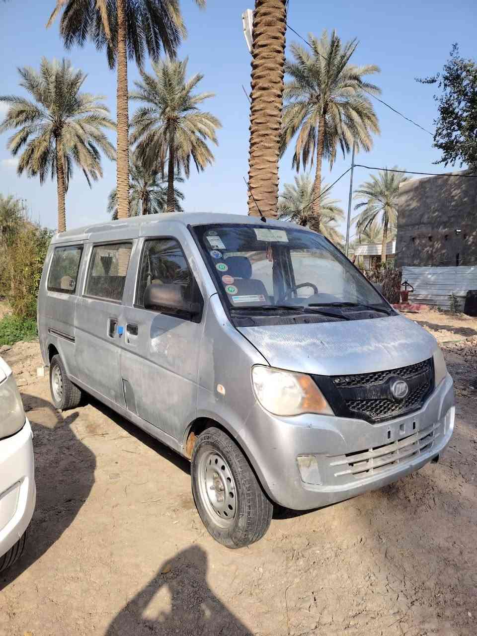 ﷽
تحيه طيبه اخواني الاعزاء للبيع 
ليفان باص 10راكب  مزاد وزارة الداخلية ترقيم مجاني فقط عليه رسوم رقم كتاب المزاد بسمي واسوي وكاله ام الباركود المشتري وين ماجان تمشي بيه   موديل 2013 السياره كفاله من الصبغ والضربه مابيها نواقص جاهزه تشغل وتمشي سياره نضيفه مال شغل كير عادي مكينه مسبوشي بلادي بانزين السعر 30$ مكاني كربلاء الحسينيه 
رقم الهاتف ***********
