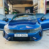 كيا K5 لبيع خليجيه مكفوله سياره فول  مواصفات مكينه ٢٠٠٠ مديل 2021 وكال...